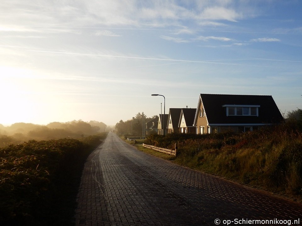 Zon en Zee, Verbinden Sie Online-Arbeiten mit einem schönen Urlaub